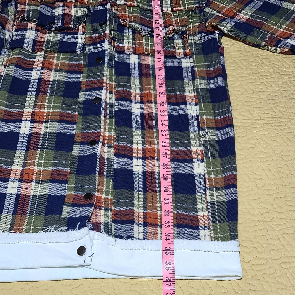 Shop Stevie deconstructed flannel oversized hooded shacket jacket size L - Picture 11 of 12